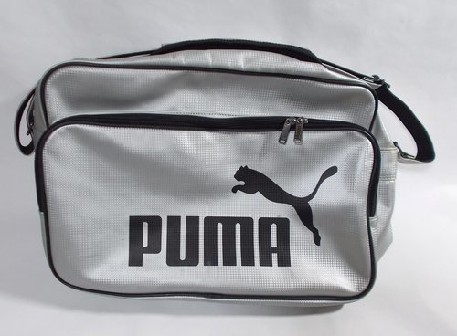 取引完了 Pumaショルダーバッグ 中古 シルバー サイズl モブ 都島のバッグ ショルダーバッグ の中古あげます 譲ります ジモティーで不用品の処分 取引完了 Pumaショルダーバッグ 中古 シルバー サイズl モブ 都島のバッグ ショルダーバッグ の中古あげます 譲ります ジモティーで不用品の処分