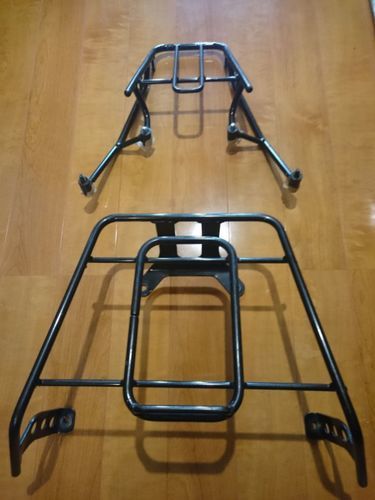 マジェスティc用リアキャリア2種 たむ 相模原のヤマハの中古あげます 譲ります ジモティーで不用品の処分