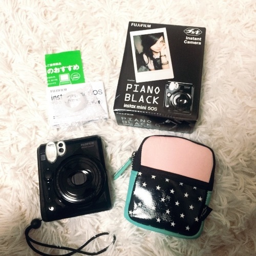 FUJIFILM instax mini 50s チェキ ピアノブラック（フィルム付き）