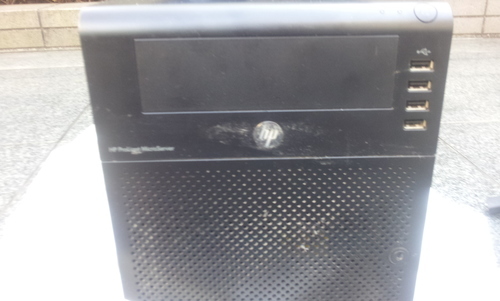 HP Microserver n54l(OS無し/4GB/500GB/付属品なし)