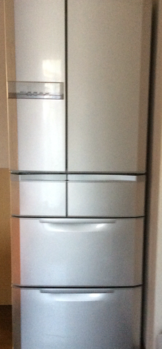 商談中【美品】MITSUBISHI 2010年製大容量ノンフロン6ドア冷蔵庫MR-E50R-S