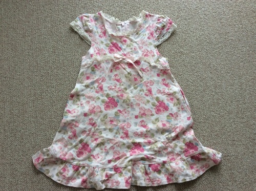 女の子 110 マザウェイズワンピ 1枚おまけ付 Sunflower 梶が谷のキッズ用品 子供服 の中古あげます 譲ります ジモティーで不用品の処分 女の子 110 マザウェイズワンピ 1枚おまけ付 Sunflower 梶が谷のキッズ用品 子供服 の中古あげます 譲ります ジモティーで不用品の処分