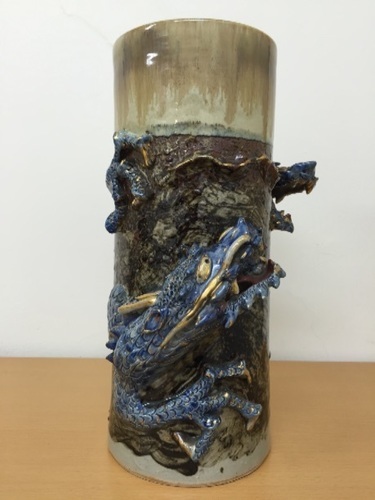 【値下げしました】◇相馬焼◇迫力の龍が２頭◇立体感のある希少品