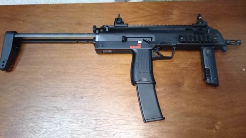 マルイ 電動コンパクトガン H&K MP7A1 純正190連射マガジン付き