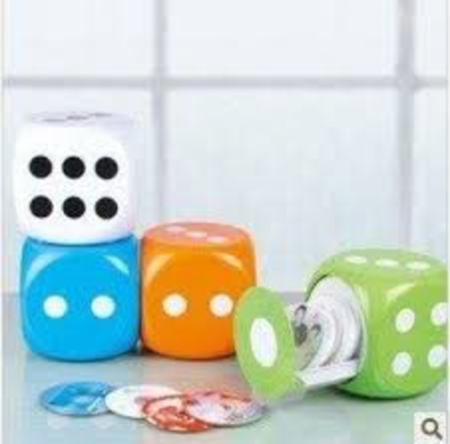 ◇激レアなサイコロ型Dvdケース（映画Dvd１枚付）を、1000円で◇ (あしながさん) 門司港の収納家具《収納ケース 》の中古あげます・譲ります｜ジモティーで不用品の処分