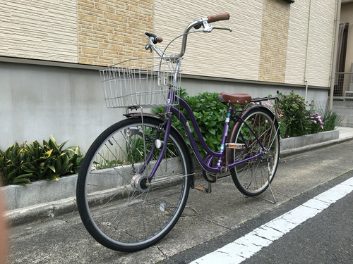 【値下げ】自転車 オートライト 26インチ 紫！