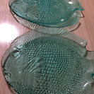 魚の大きめ皿  2枚