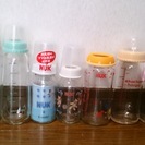 哺乳瓶７本、新品乳首、哺乳瓶ケース、ミルカー、アイクレオミルク