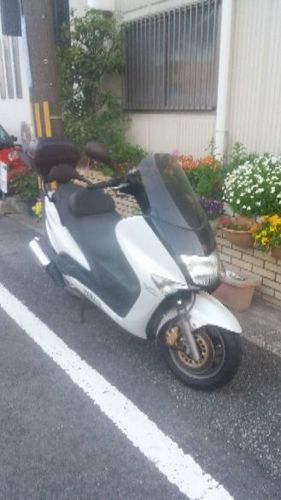 価格下げました。マジェスティー125F. 売ります。