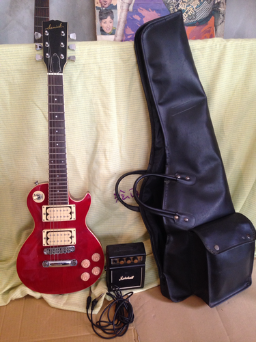 値下げしました Samickサミック ミニギター レスポールタイプ Marshall マーシャル Ms 2 ポータブルアンプセット ギターケ Norton 大阪の弦楽器 ギターの中古あげます 譲ります ジモティーで不用品の処分