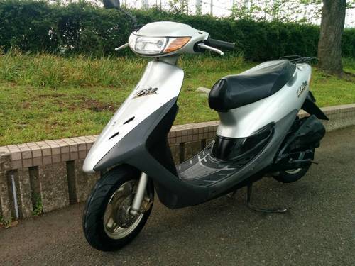 ホンダ　AF35　ZXに負けません！ライブDIO　ディオ　フロントディスク　Fタイヤ国産新品＾＾　横浜より