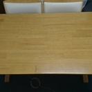 テーブル、椅子４セット