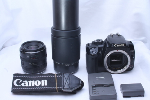 ★★★完売★★★　　一眼レフ入門セット★ Canon EOS kiss digital X ダブルレンズキット★　超望遠300ｍｍズームレンズ付き