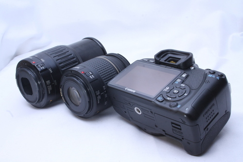 ②C Canon EOS Kiss x4 標準レンズセット フード付き 【公式通販】 完売