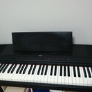 電子ピアノ　YAMAHA　