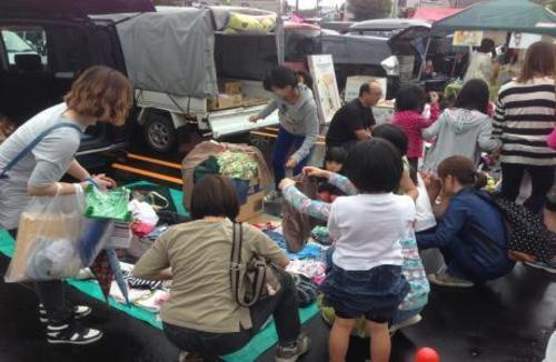 出店無料 埼玉大学プロデュース チャリティフリーマーケット In さいたま市 楽市楽座 さいたまのフリーマーケット のイベント参加者募集 無料掲載の掲示板 ジモティー