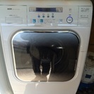 9.0kg/ドラム式洗濯機!!