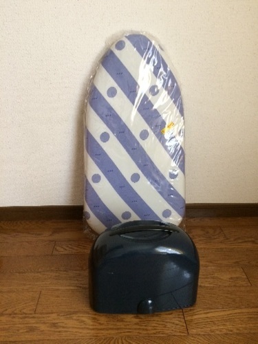 SANYO コードレススチームアイロン\u0026アイロン台セット