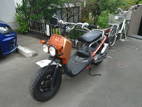 【引き取り先が決まりました】ZOOMER５０CC　プチカスタム　ハンドル・メッキカバー・CDI