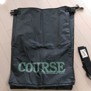 COURSEの防水シートバッグ