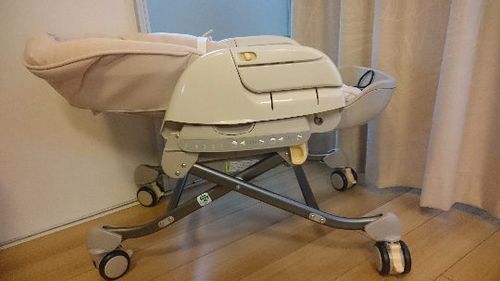 美品！コンビオートスイングハイローチェア