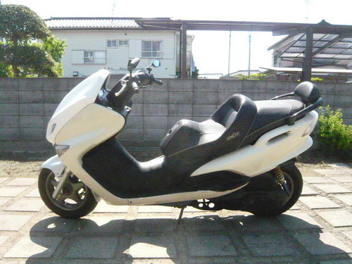 マジェスティ１２５ＦＩ