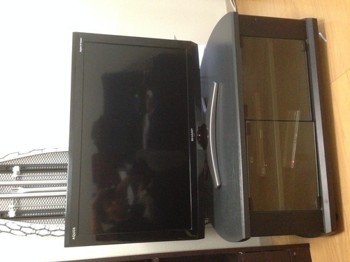 32inchシャープTV+TV台セット