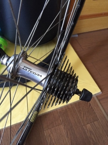 アルテグラホイールスプロケット付き