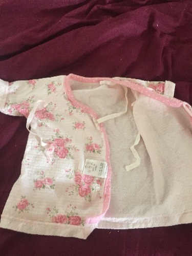 取引中 ニシキ スウィートガール 新生児用肌着ピンク花柄 ぷらせぼ 大和のベビー用品 ベビー服 の中古あげます 譲ります ジモティーで不用品の処分
