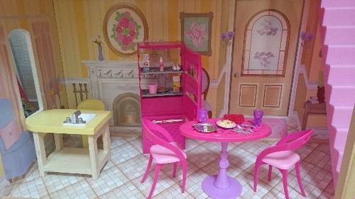 ☆三階建ドールハウス☆KidKraftキッドクラフト☆バービードール＆家具