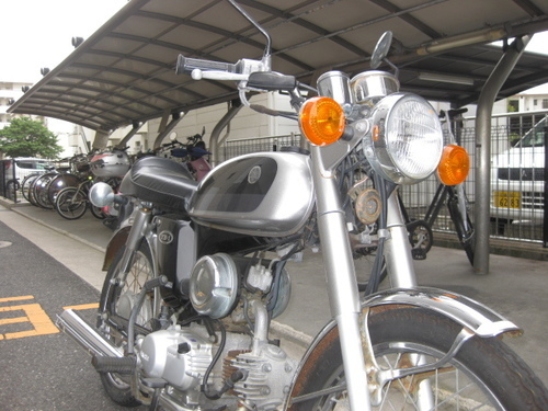 ヤマハＹＢ１　Ｆｏｕｒ　名義変更してすぐ乗れます。