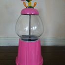 トゥーイーティーのガムガチャ