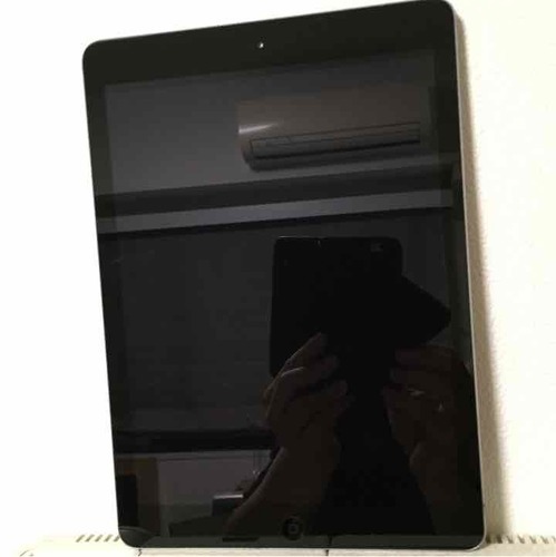 iPad Air wifiモデル 32GB スペースグレー SoftBank