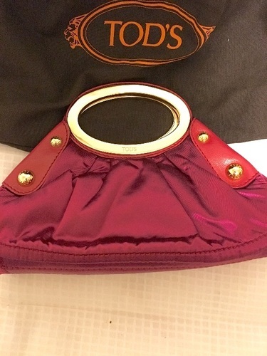 お取り引きが決まりました【新品／セール中】TOD'S トッズ 小さめハンドバッグ