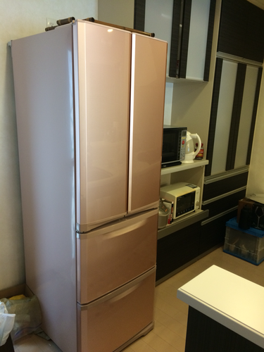 【半額以下】三菱ノンフロン冷凍冷蔵庫MR-F40R-P形