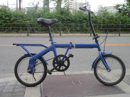 Ｓｏｌｄ　Ｏｕｔ！！♪ジモティー特価♪　リヤキャリア付き１６型折りたたみ中古自転車　新大阪　サイクルキッズ