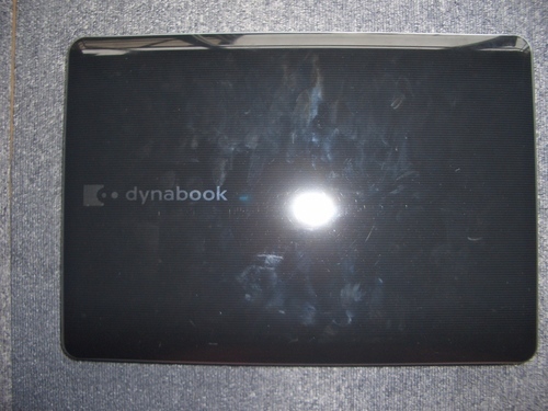 東芝　dynabook 16型ワイド画面　ノートパソコン