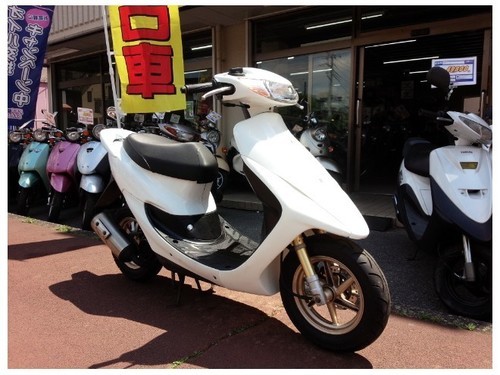ご成約ありがとうございます。 NO.842 ライブディオZX (DIO) 2サイクルエンジン ハネ付き ディスクブレーキ 外装新品 ☆彡