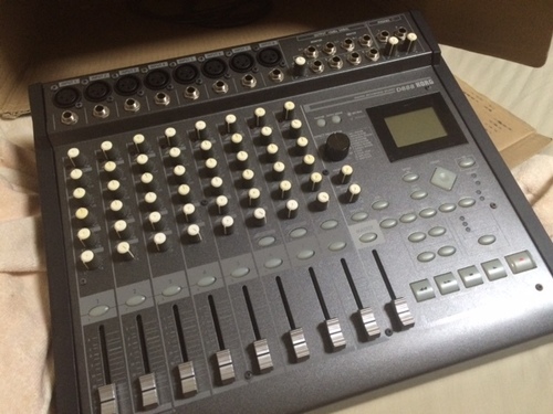 KORG D888 中古品