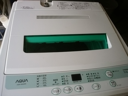 ＡＱＵＡ　全自動洗濯機　２０１２年式　冷蔵庫セット販売中！