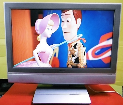 交渉成立：東芝：３２ｲﾝﾁ液晶カラーテレビ☆HDD内臓☆