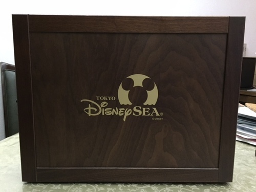 【非売品】東京ディズニーシー　木製飾り棚