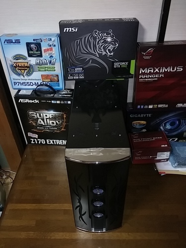 GamingPC13 Core i7 改 Xeon 8GB SSD120GB HDD500GB GTX 970