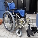売れました。kawamura製　スチール自走兼介護用　医療用車イス
