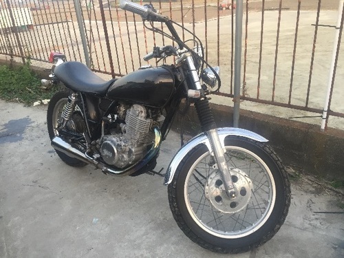 SR400☆カスタム☆車検2年付き！