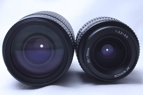 完売 極少ショット2460回☆ 極上美品 Nikon ニコン D70 Wレンズ