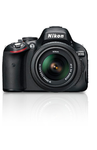 最新機種　新品未使用品　Nikon ニコン D3500 レンズキット　手渡し可