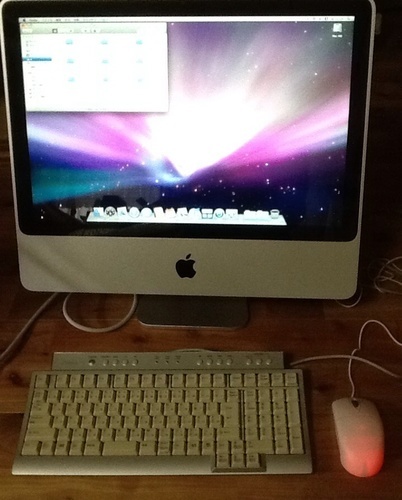 imac 2TB 4GBメモリ 画面綺麗