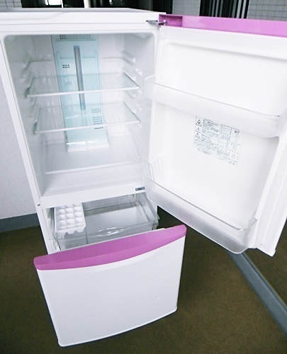 交渉成立：Ｎａｔｉｏｎａｌ／冷凍冷蔵庫 １３５Ｌ ☆２００８年製☆