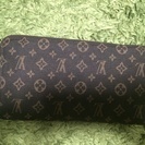 ヴィトン ジッピーウォレット ミニラン